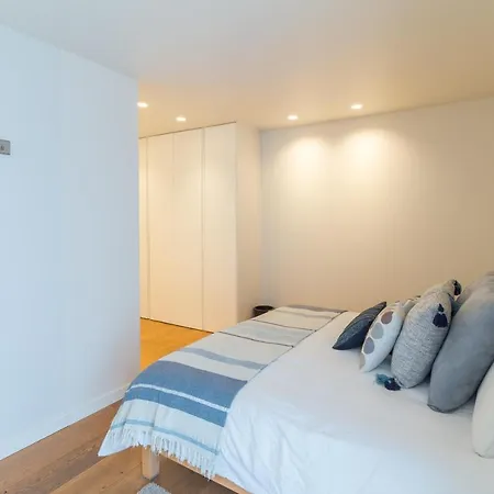 Apartment Extra Luxurious On The Beachfront