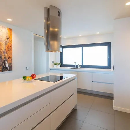 Extra Luxurious On The Beachfront Apartment Salinetas