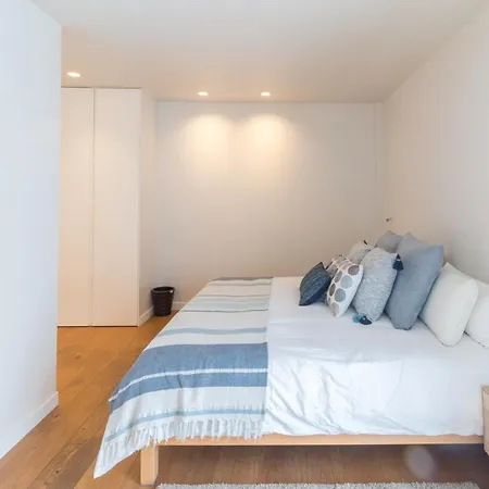 Apartman Extra Luxurious On The Beachfront. Salinetas