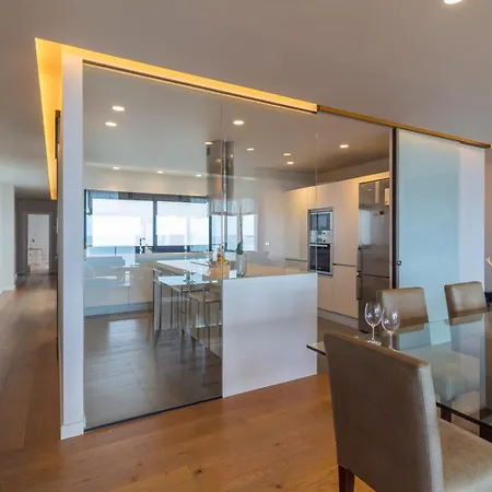 Apartman Extra Luxurious On The Beachfront. Salinetas