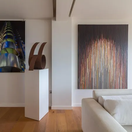 Extra Luxurious On The Beachfront. Apartament *