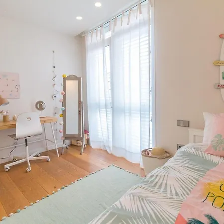 Extra Luxurious On The Beachfront. Apartament *