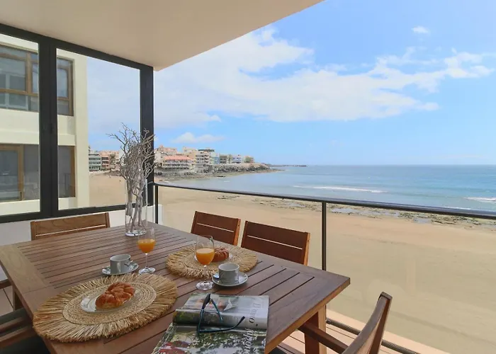 Extra Luxurious On The Beachfront. Apartmán *